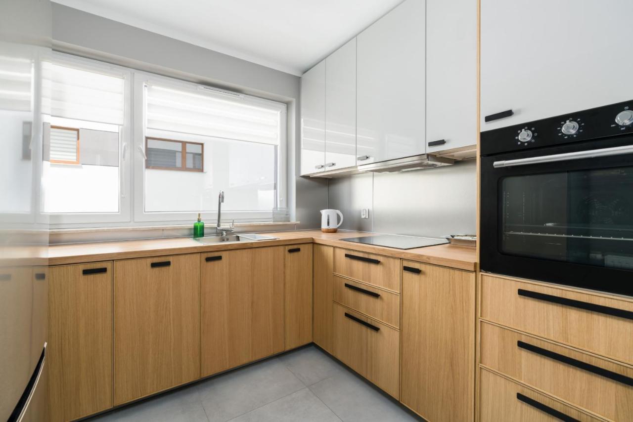 Poznan Serbska 2 Miejsca Parkingowe By Noclegi Renters Dış mekan fotoğraf
