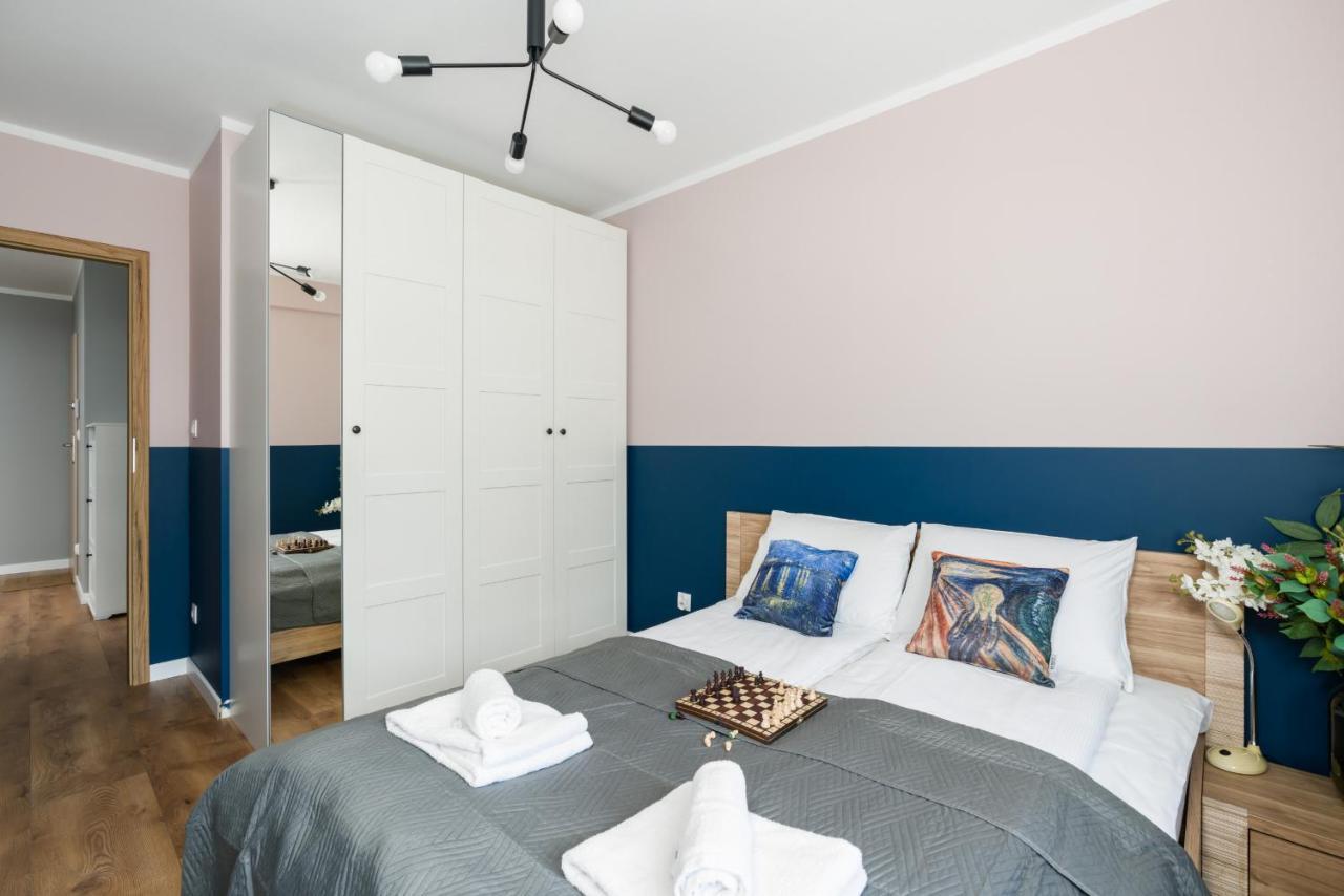 Poznan Serbska 2 Miejsca Parkingowe By Noclegi Renters Dış mekan fotoğraf